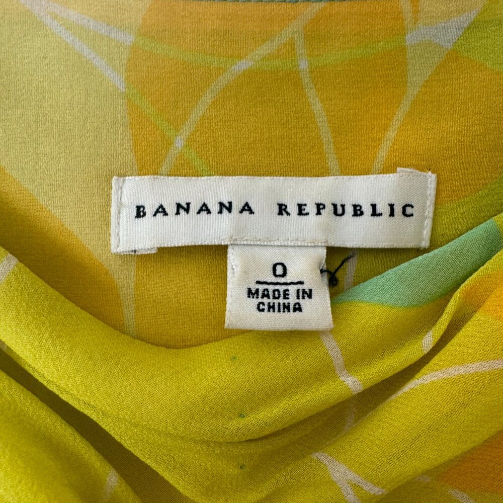 Banana Republic Handkerchief Skirt size 0 - Picture 4 of 6